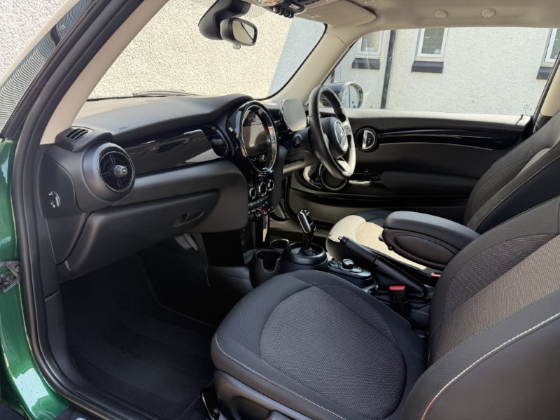 2023 (73) MINI HATCHBACK 1.5 Cooper Classic 3dr Auto 5612089
