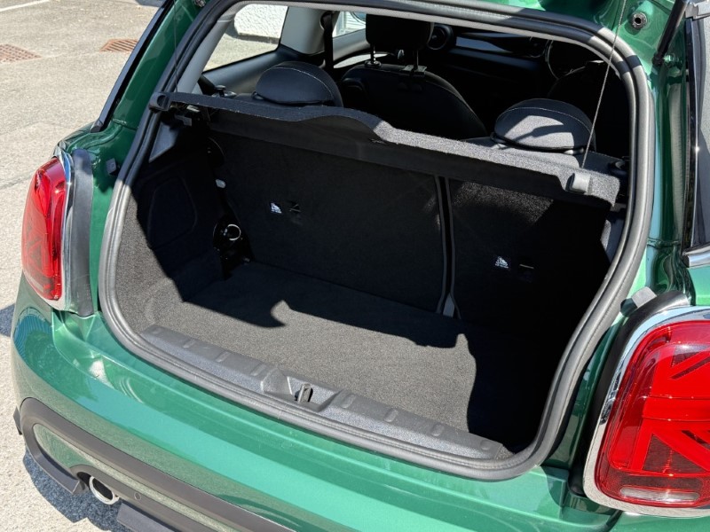2023 (73) MINI HATCHBACK 1.5 Cooper Classic 3dr Auto 5612088