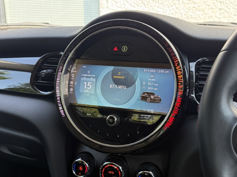 2023 (73) MINI HATCHBACK 1.5 Cooper Classic 3dr Auto 5612093