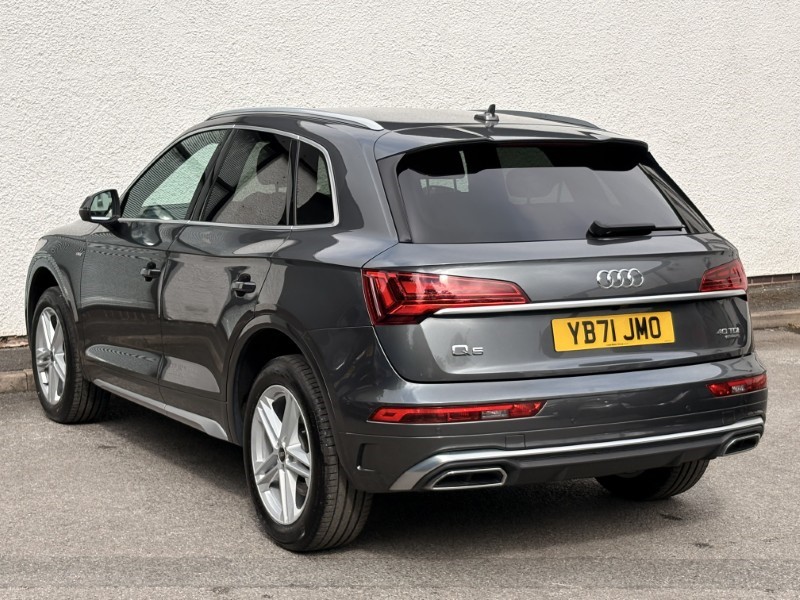 2022 (71) AUDI Q5 40 TDI Quattro S Line 5dr S Tronic 5679777