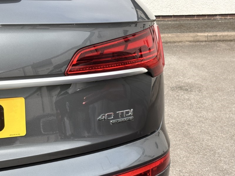 2022 (71) AUDI Q5 40 TDI Quattro S Line 5dr S Tronic 5679779