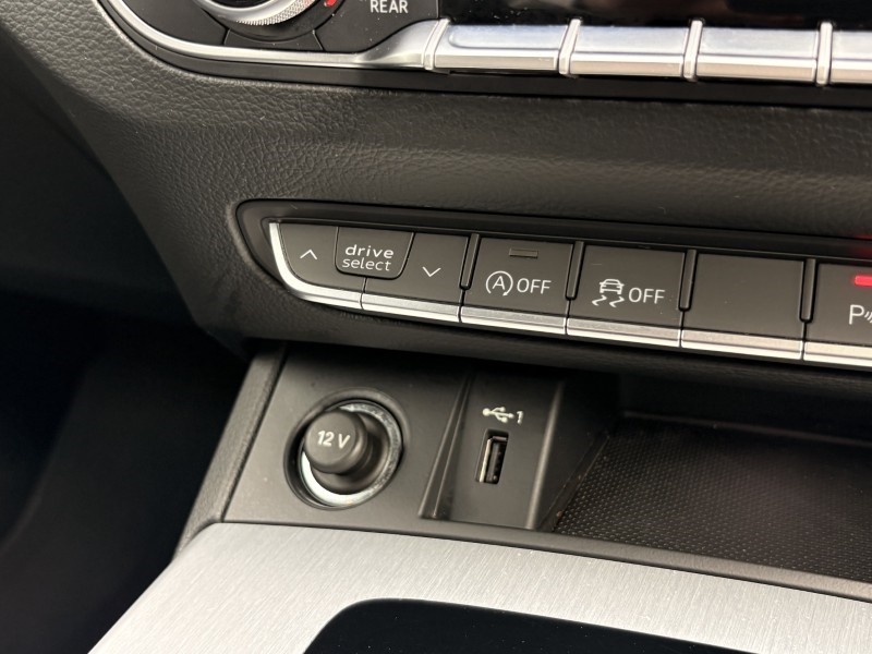 2022 (71) AUDI Q5 40 TDI Quattro S Line 5dr S Tronic 5679803