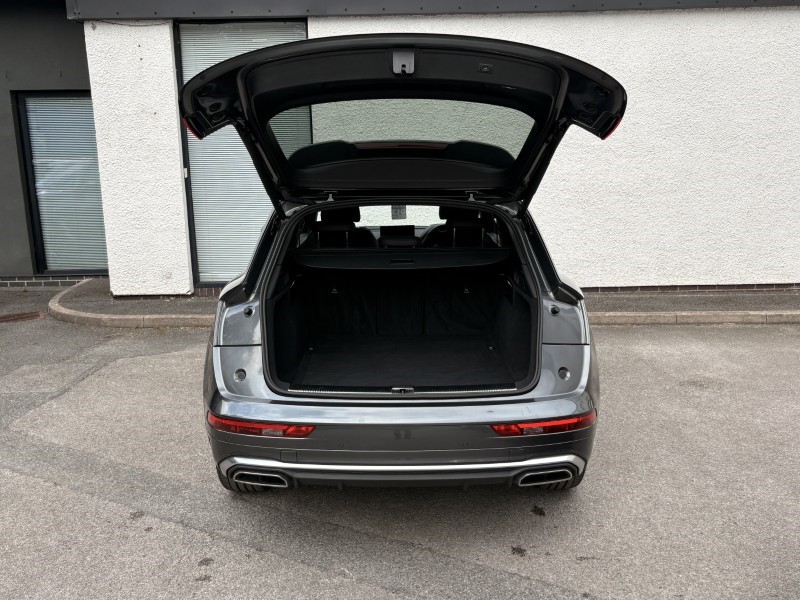 2022 (71) AUDI Q5 40 TDI Quattro S Line 5dr S Tronic 5679781