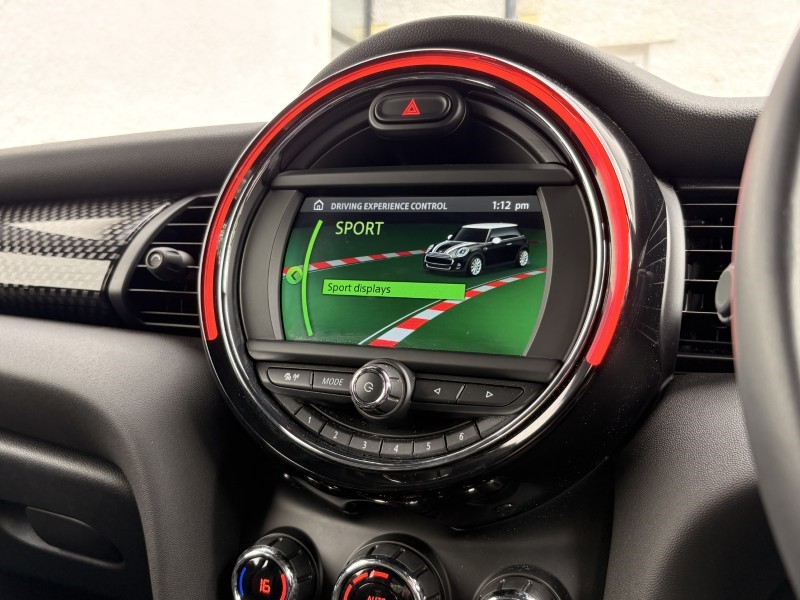 2020 (70) MINI HATCHBACK 2.0 Cooper S Sport II 3dr Auto 5660803