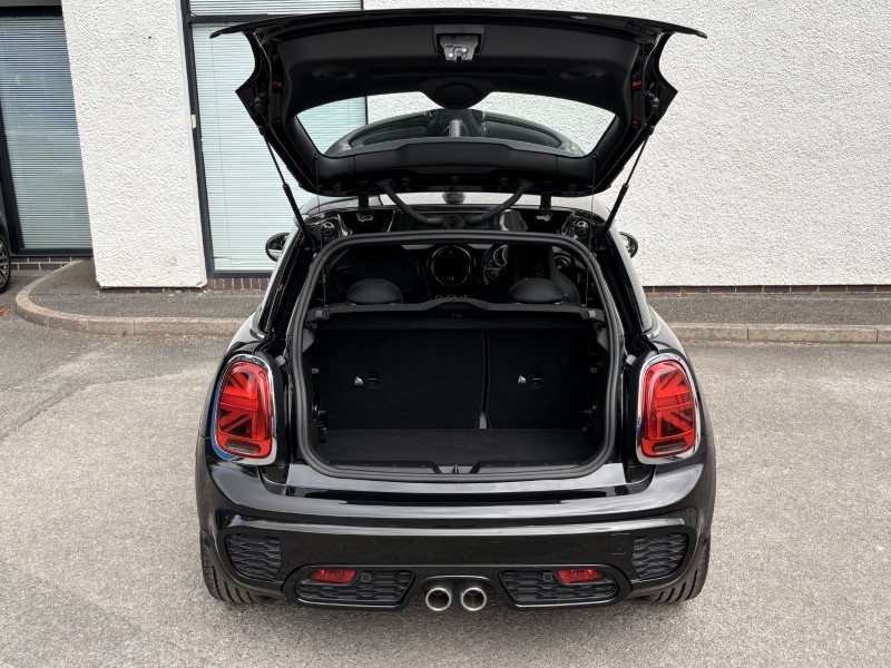 2020 (70) MINI HATCHBACK 2.0 Cooper S Sport II 3dr Auto 5660783