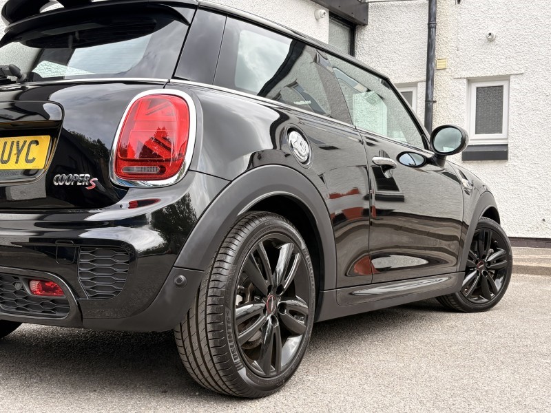 2020 (70) MINI HATCHBACK 2.0 Cooper S Sport II 3dr Auto 5660787