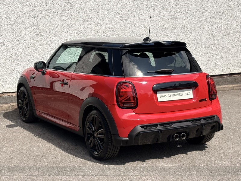 2024 (24) MINI HATCHBACK 2.0 Cooper S Sport Premium Plus 3dr Auto 1