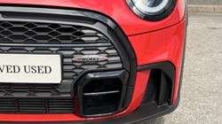 2024 (24) MINI HATCHBACK 2.0 Cooper S Sport Premium Plus 3dr Auto 5643136