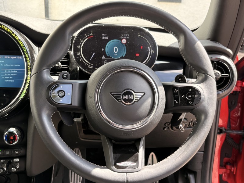 2024 (24) MINI HATCHBACK 2.0 Cooper S Sport Premium Plus 3dr Auto 5643123