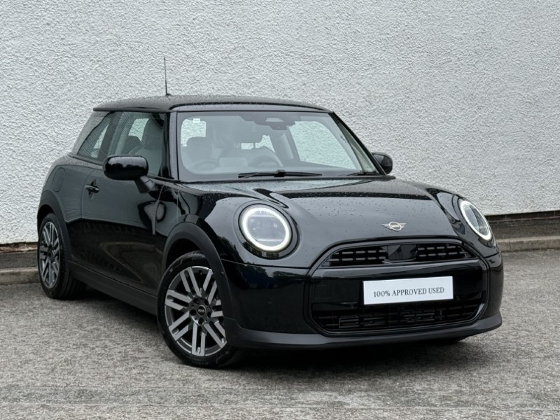 2026 (26) MINI HATCHBACK 1.5 Cooper Classic Premium 3dr 5670067