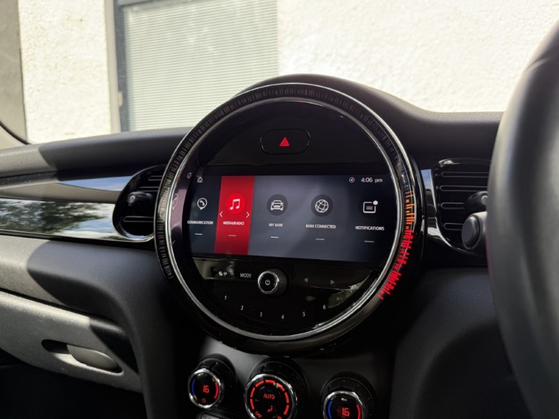 2021 (71) MINI HATCHBACK 1.5 Cooper Classic 3dr 5679754