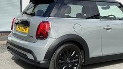 2021 (71) MINI HATCHBACK 1.5 Cooper Classic 3dr 5679767