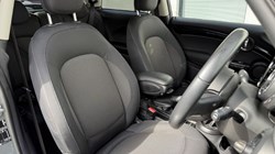 2021 (71) MINI HATCHBACK 1.5 Cooper Classic 3dr 5679769
