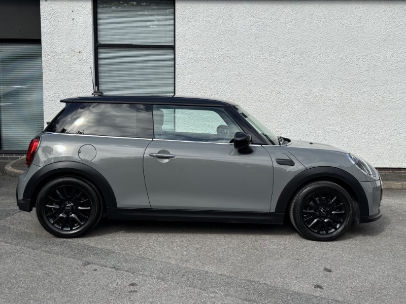 2021 (71) MINI HATCHBACK 1.5 Cooper Classic 3dr 5679764