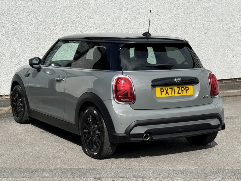 2021 (71) MINI HATCHBACK 1.5 Cooper Classic 3dr 5679743