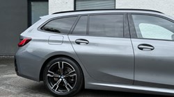 2024 (74) BMW 3 SERIES 320i M Sport 5dr Step Auto 5683102