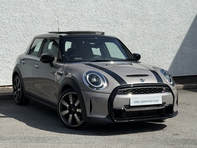 2023 (23) MINI HATCHBACK 2.0 Cooper S Exclusive 3dr 5692429