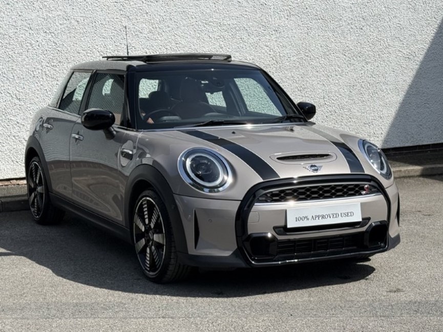 2023 (23) MINI HATCHBACK 2.0 Cooper S Exclusive 3dr