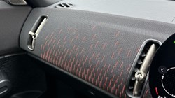 2026 (75) MINI COUNTRYMAN 1.5 C Sport 5dr Auto 5684097