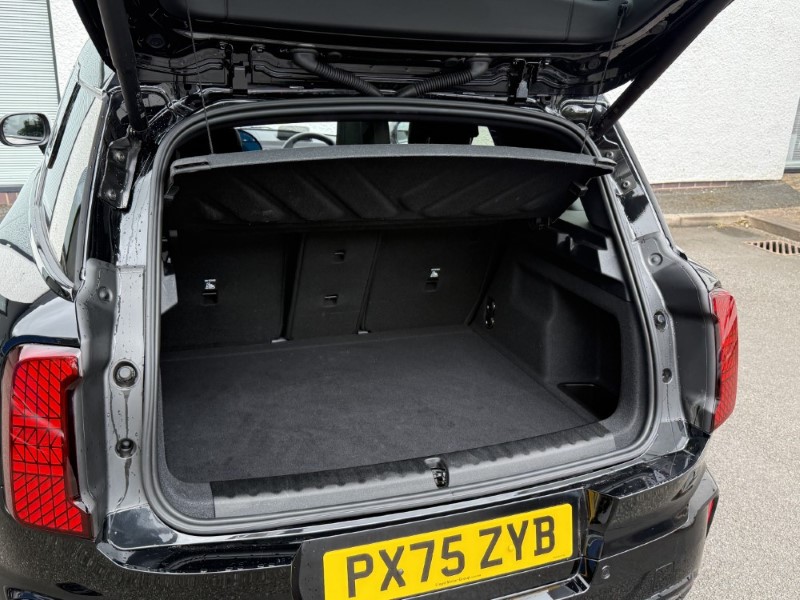 2026 (75) MINI COUNTRYMAN 1.5 C Sport 5dr Auto 5684111