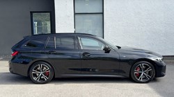 2025 (75) BMW 3 SERIES 320i M Sport 5dr Step Auto 5705674