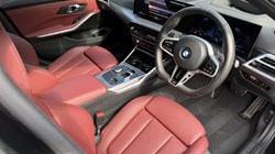 2025 (75) BMW 3 SERIES 320i M Sport 5dr Step Auto 5705669