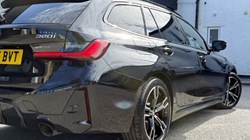 2025 (75) BMW 3 SERIES 320i M Sport 5dr Step Auto 5705678