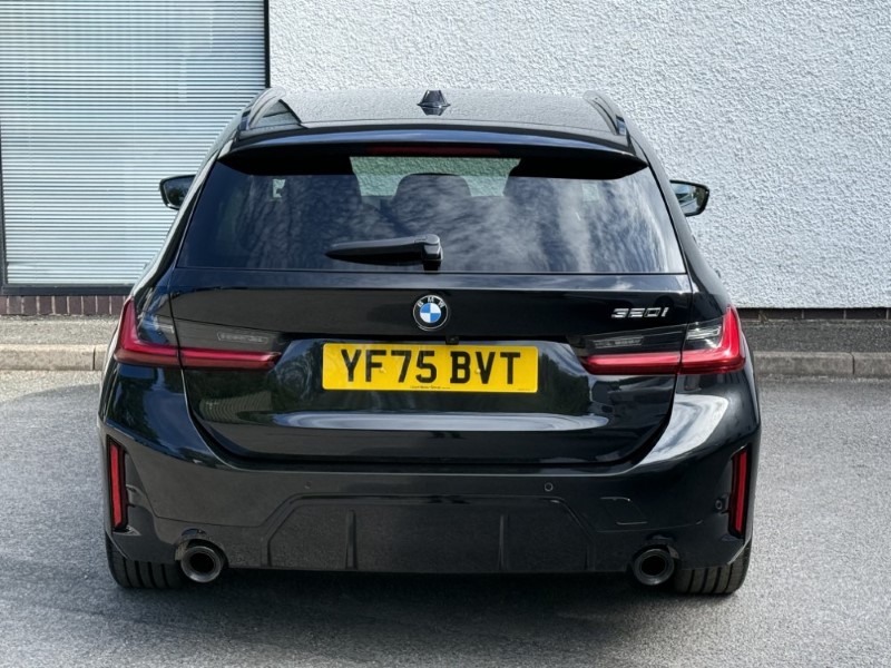 2025 (75) BMW 3 SERIES 320i M Sport 5dr Step Auto 5705661