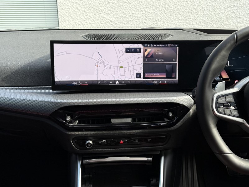 2025 (75) BMW 3 SERIES 320i M Sport 5dr Step Auto 5705673