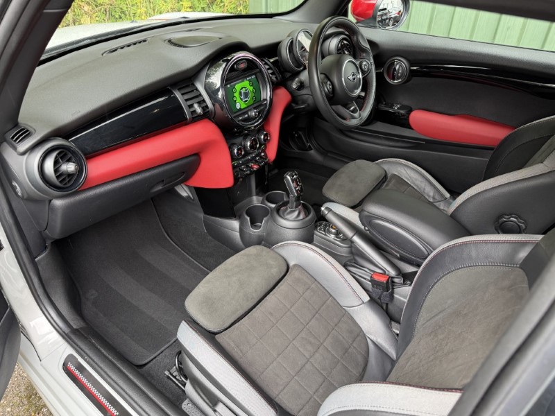 2019 (69) MINI HATCHBACK 2.0 John Cooper Works II 3dr Auto [8 Speed] 5725057