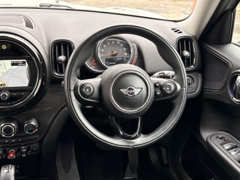 2017 (17) MINI COUNTRYMAN 1.5 Cooper 5dr Auto 5728059