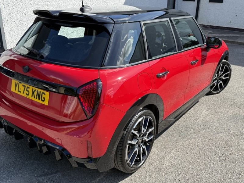2026 (75) MINI COOPER 1.5 C Sport 5dr Auto 5738205