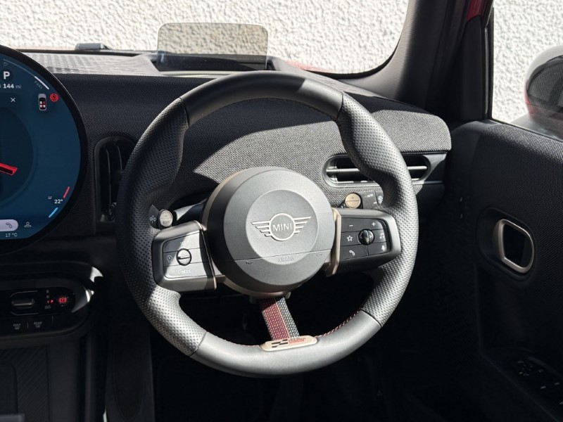 2026 (75) MINI COOPER 1.5 C Sport 5dr Auto 5738182