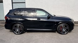 2025 (74) BMW X5 xDrive40d MHT M Sport 5dr Auto 5797573