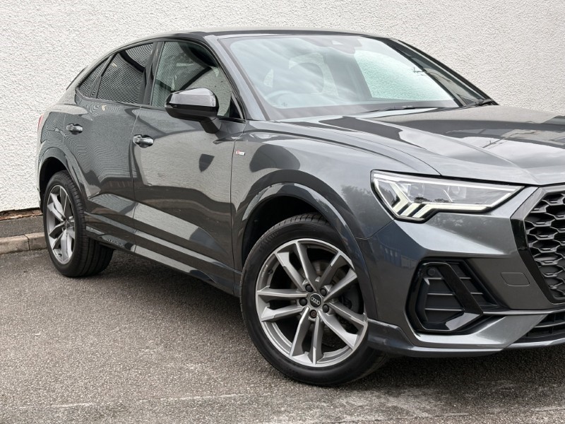 2023 (23) AUDI Q3 35 TFSI Black Edition 5dr S Tronic 5728741