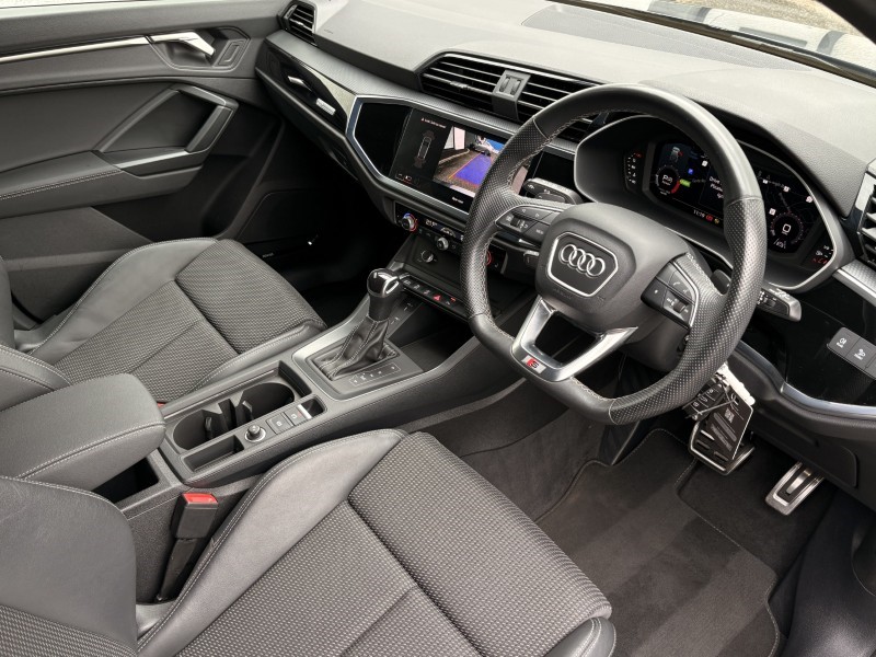 2023 (23) AUDI Q3 35 TFSI Black Edition 5dr S Tronic 5728731