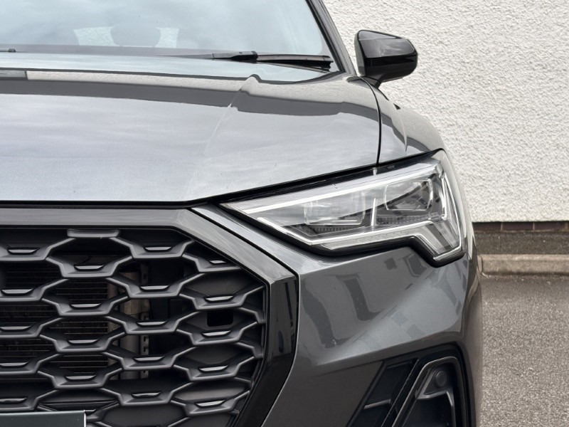 2023 (23) AUDI Q3 35 TFSI Black Edition 5dr S Tronic 5728746