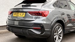 2023 (23) AUDI Q3 35 TFSI Black Edition 5dr S Tronic 5728728