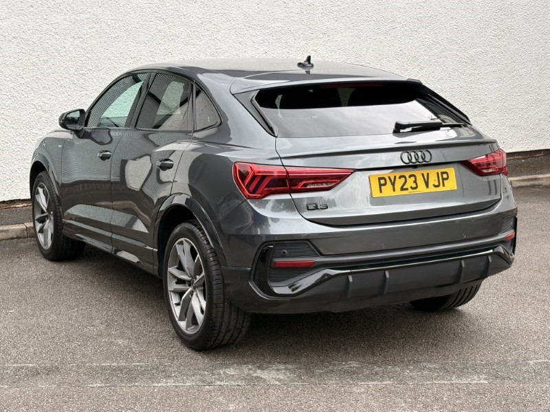 2023 (23) AUDI Q3 35 TFSI Black Edition 5dr S Tronic 5728720