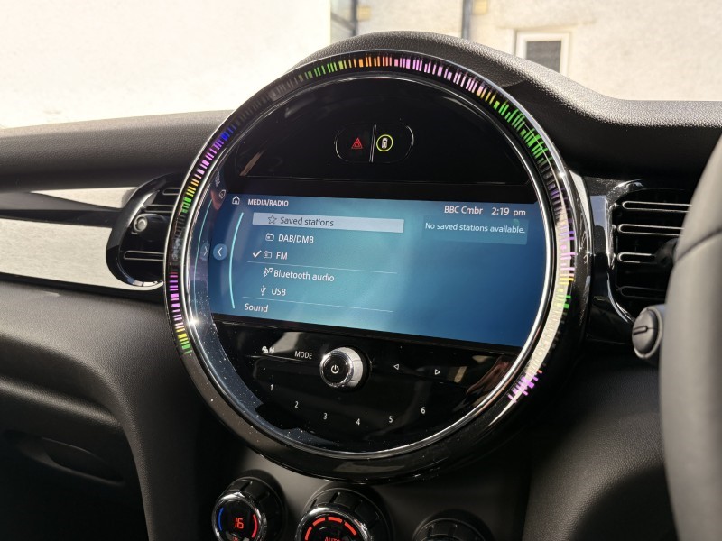 2023 (73) MINI HATCHBACK 1.5 Cooper Sport 3dr Auto 5784189