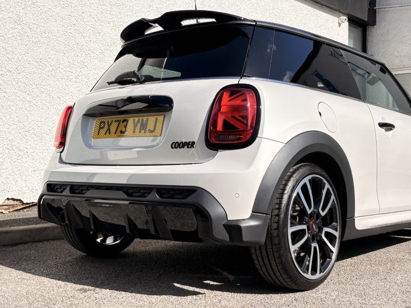 2023 (73) MINI HATCHBACK 1.5 Cooper Sport 3dr Auto 5784175