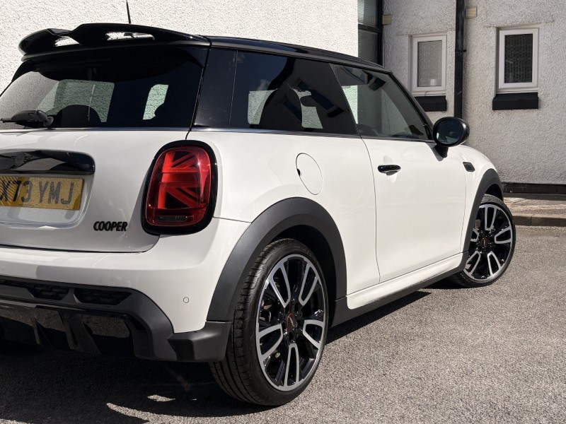 2023 (73) MINI HATCHBACK 1.5 Cooper Sport 3dr Auto 5784176