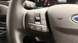 2020 (70) FORD FOCUS 1.0 EcoBoost Hybrid mHEV 125 ST-Line Edition 5dr 5788575
