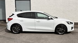 2020 (70) FORD FOCUS 1.0 EcoBoost Hybrid mHEV 125 ST-Line Edition 5dr 5788558