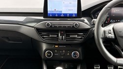 2020 (70) FORD FOCUS 1.0 EcoBoost Hybrid mHEV 125 ST-Line Edition 5dr 5788568