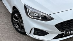 2020 (70) FORD FOCUS 1.0 EcoBoost Hybrid mHEV 125 ST-Line Edition 5dr 5788588