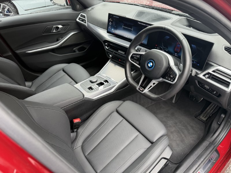 2026 (75) BMW 3 SERIES 330e 22.3 kWh M Sport 5dr Step Auto 5771379