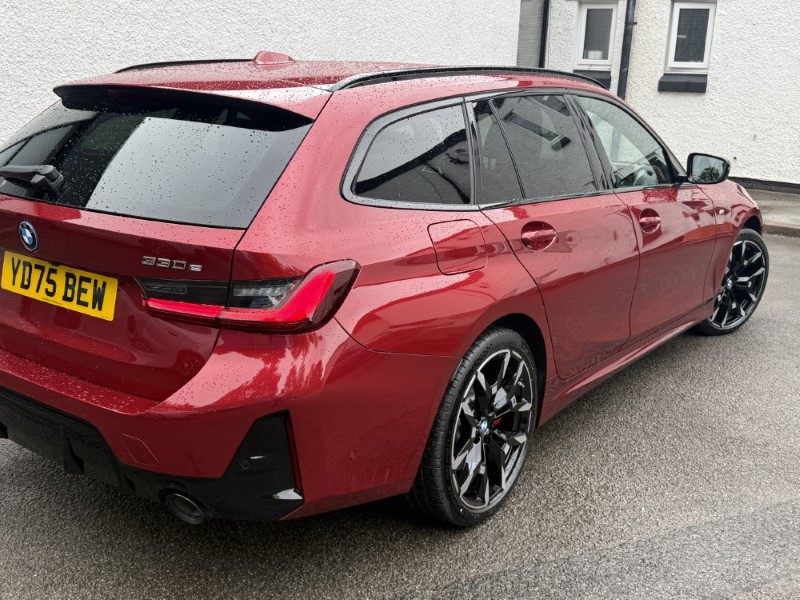 2026 (75) BMW 3 SERIES 330e 22.3 kWh M Sport 5dr Step Auto 5771406