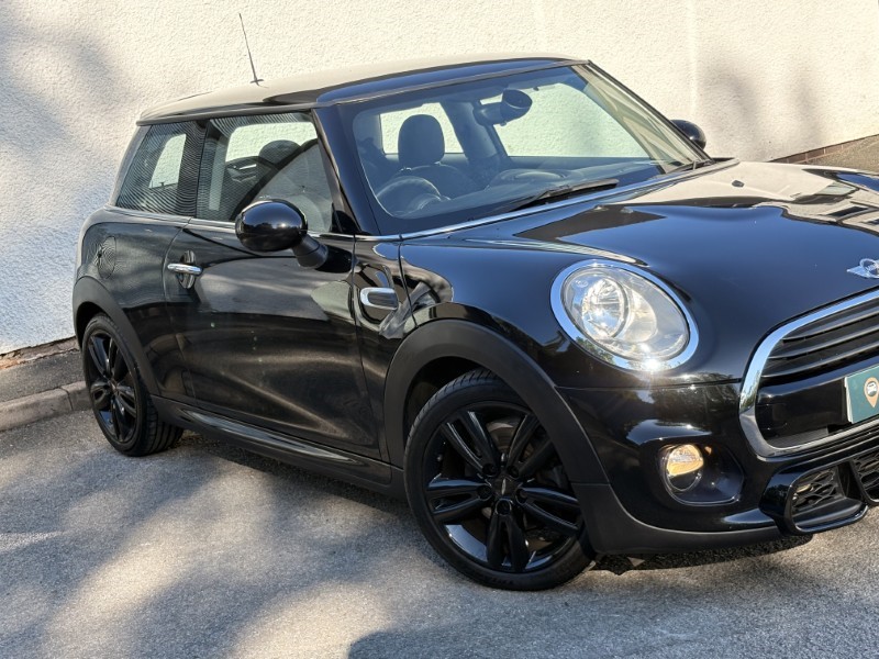 2017 (67) MINI HATCHBACK 1.5 Cooper 3dr 5802815