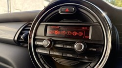 2017 (67) MINI HATCHBACK 1.5 Cooper 3dr 5802822